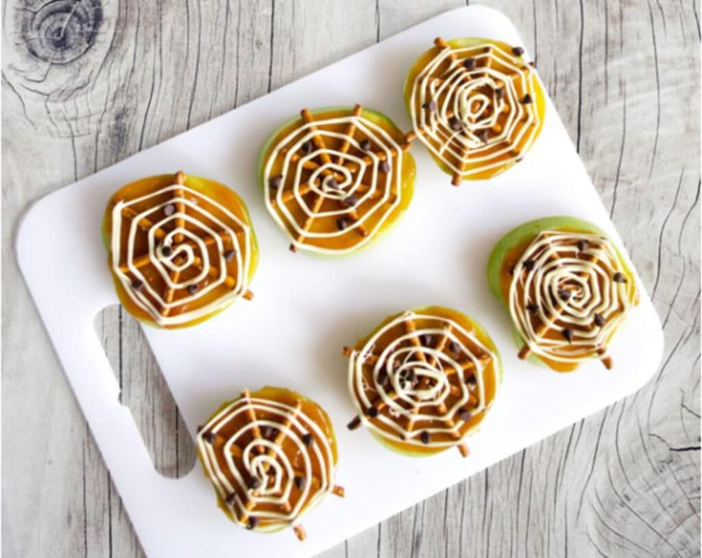 Spiderweb Caramel Apple Slices